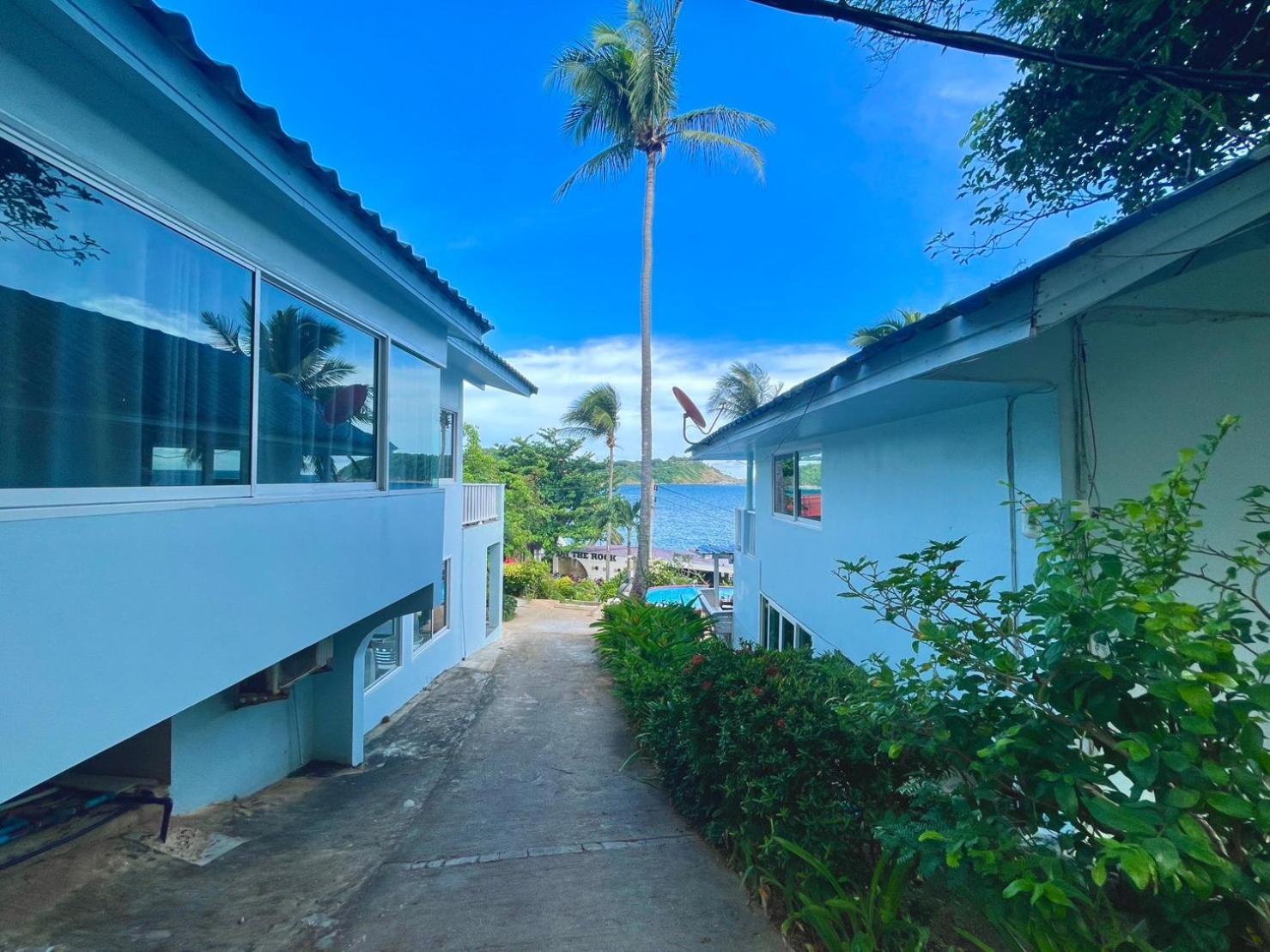 Nai Harn Naiharn On The Rock Resort Phuket מראה חיצוני תמונה