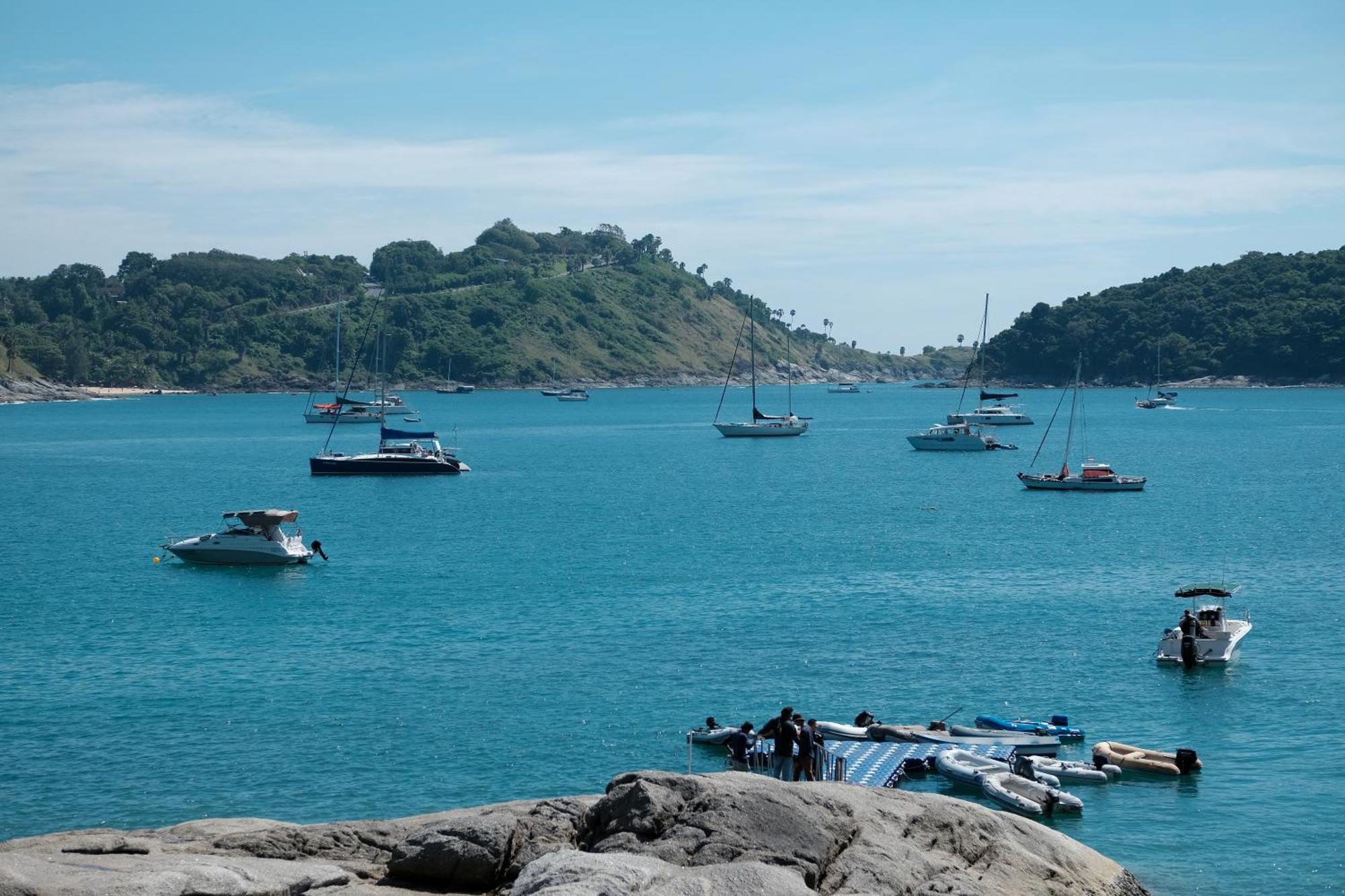 Nai Harn Naiharn On The Rock Resort Phuket מראה חיצוני תמונה