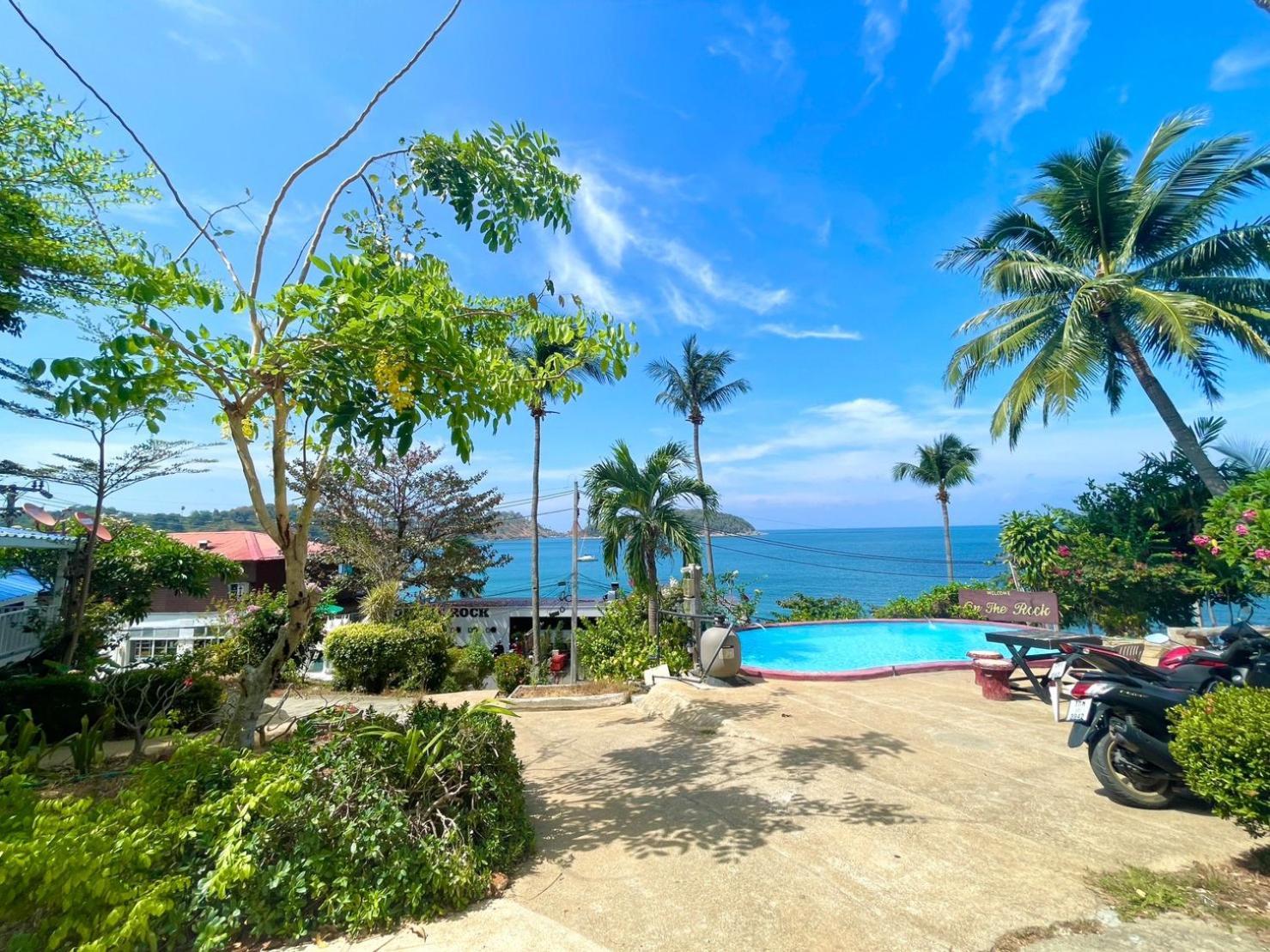 Nai Harn Naiharn On The Rock Resort Phuket מראה חיצוני תמונה