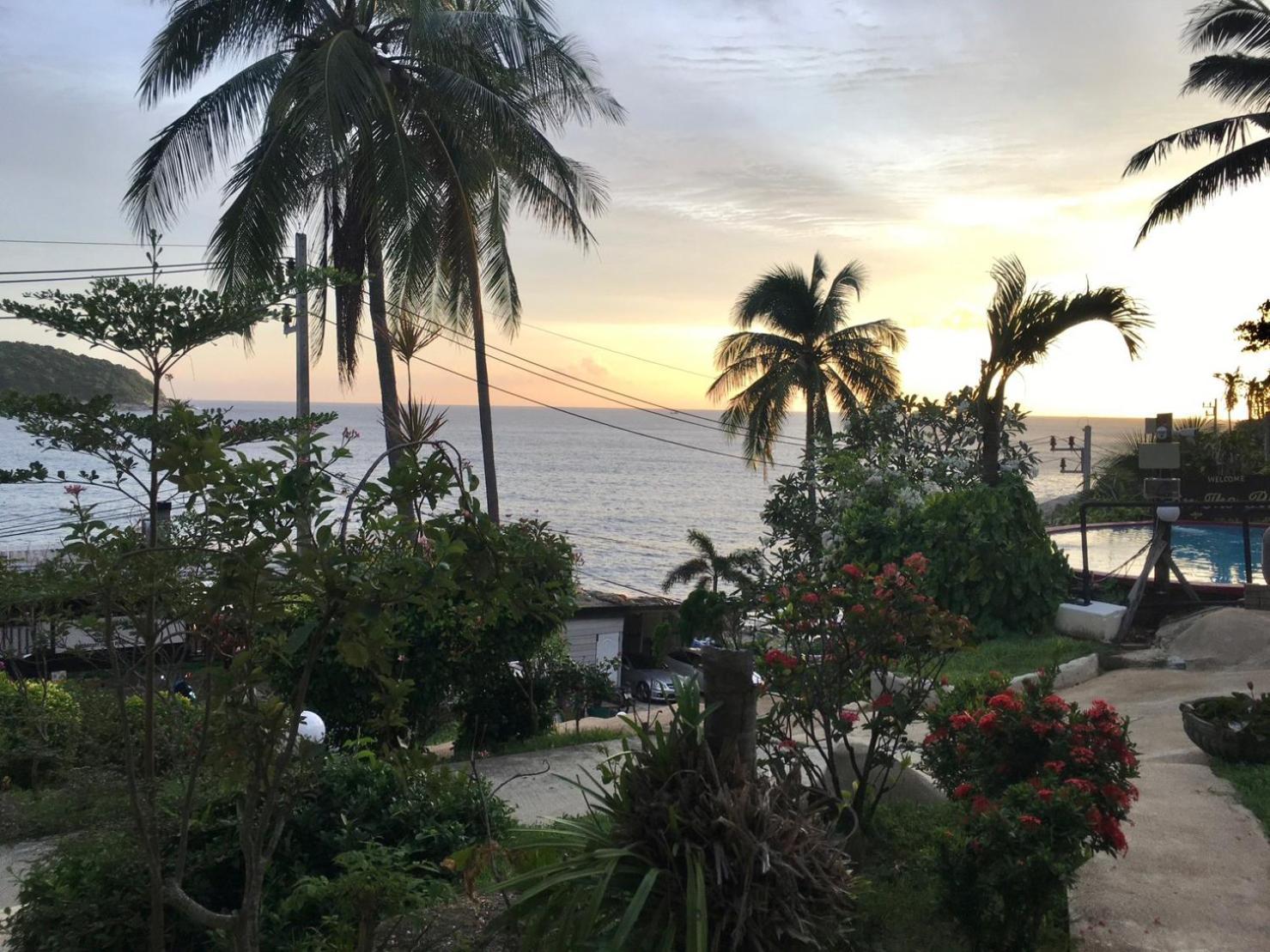Nai Harn Naiharn On The Rock Resort Phuket מראה חיצוני תמונה