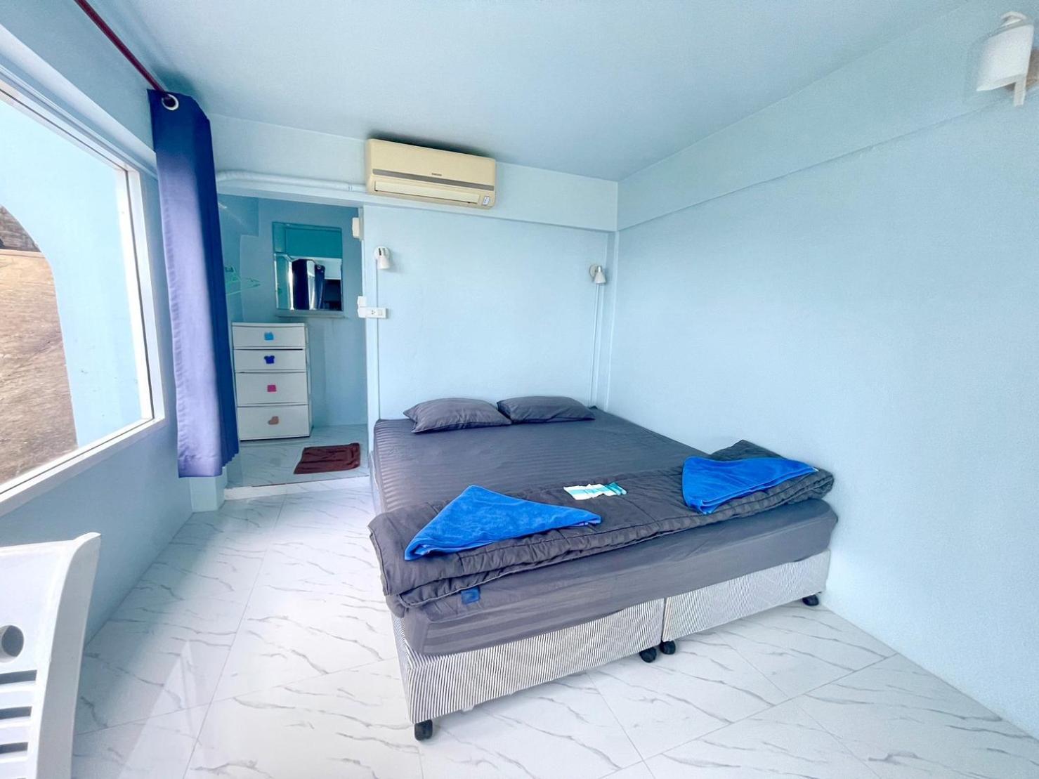 Nai Harn Naiharn On The Rock Resort Phuket מראה חיצוני תמונה