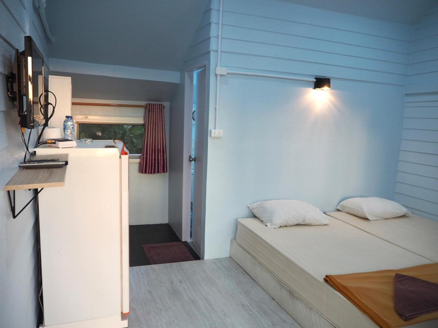 Nai Harn Naiharn On The Rock Resort Phuket מראה חיצוני תמונה