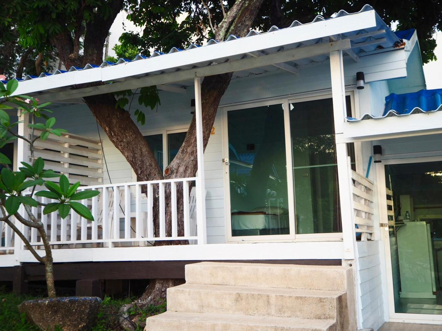 Nai Harn Naiharn On The Rock Resort Phuket מראה חיצוני תמונה